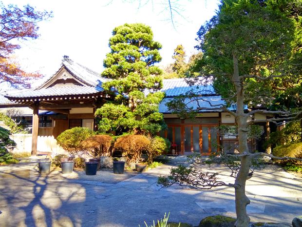 鎌倉妙本寺寺務所